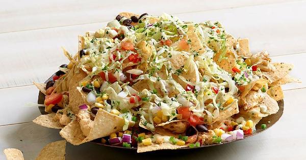 Best Fast-Food Restaurants That Serve Best Nachos near me